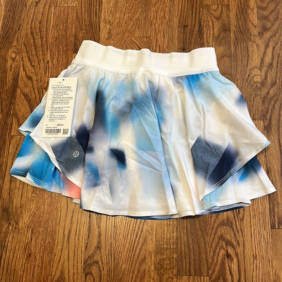 Lululemon Court Rival Skirt - Picture 3 of 4